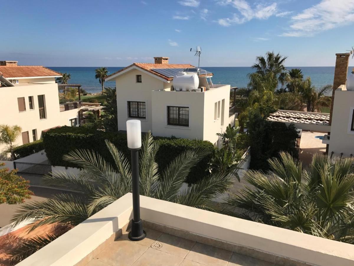 Unique Beach Luxurious Villas アヤナパ エクステリア 写真