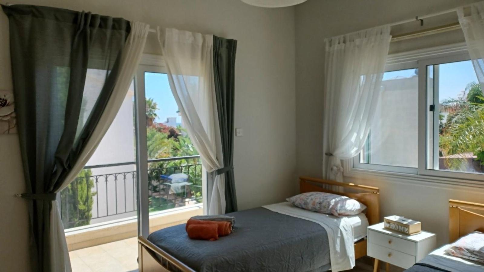 Unique Beach Luxurious Villas アヤナパ エクステリア 写真